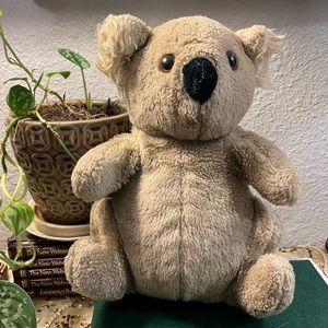 Vintage 1978 Etone Stuffed Animal Koala Plush Tan & Cream Sits-Up~10"